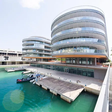 Waterfront Luxury, 1br, Free Parking, Ac, Netflix & Wifi By Tilo Lux * Γένοβα