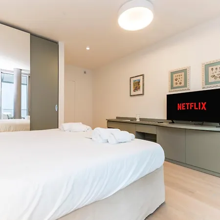 Waterfront Luxury, 1br, Free Parking, Ac, Netflix & Wifi By Tilo Lux *