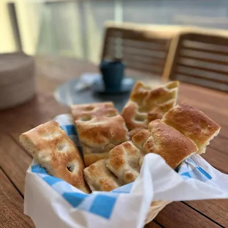 Διαμέρισμα Waterfront Luxury, 1br, Free Parking, Ac, Netflix & Wifi By Tilo Lux Γένοβα