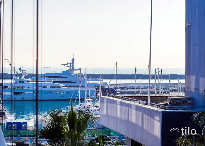 Waterfront Luxury, 1br, Free Parking, Ac, Netflix & Wifi By Tilo Lux * 热那亚
