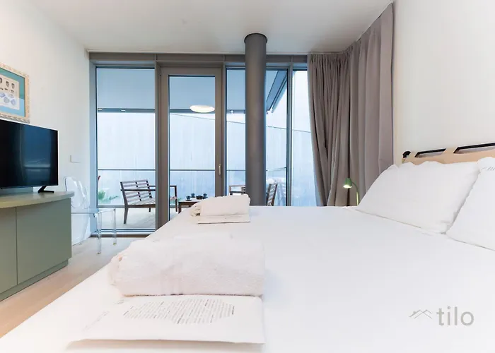 Waterfront Luxury, 1br, Free Parking, Ac, Netflix & Wifi By Tilo Lux *