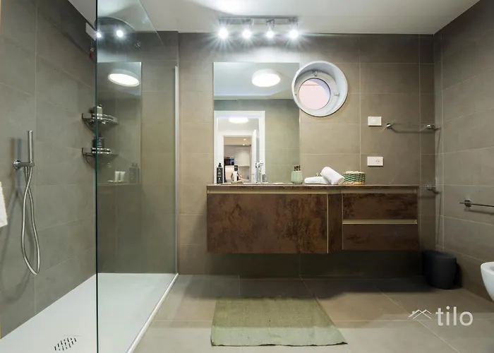 Apartmán Waterfront Luxury, 1br, Free Parking, Ac, Netflix & Wifi By Tilo Lux *