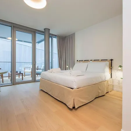 Apartman Waterfront Luxury, 1br, Free Parking, Ac, Netflix & Wifi By Tilo Lux *